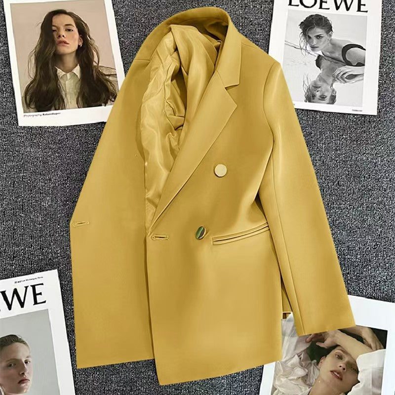 Women's Solid-Colored Defined-Waist Blazer