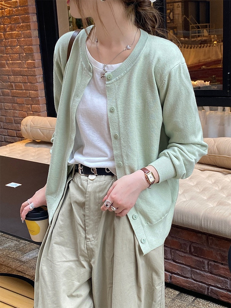 Women's Slim-Fit Long Sleeve Pullover Top
