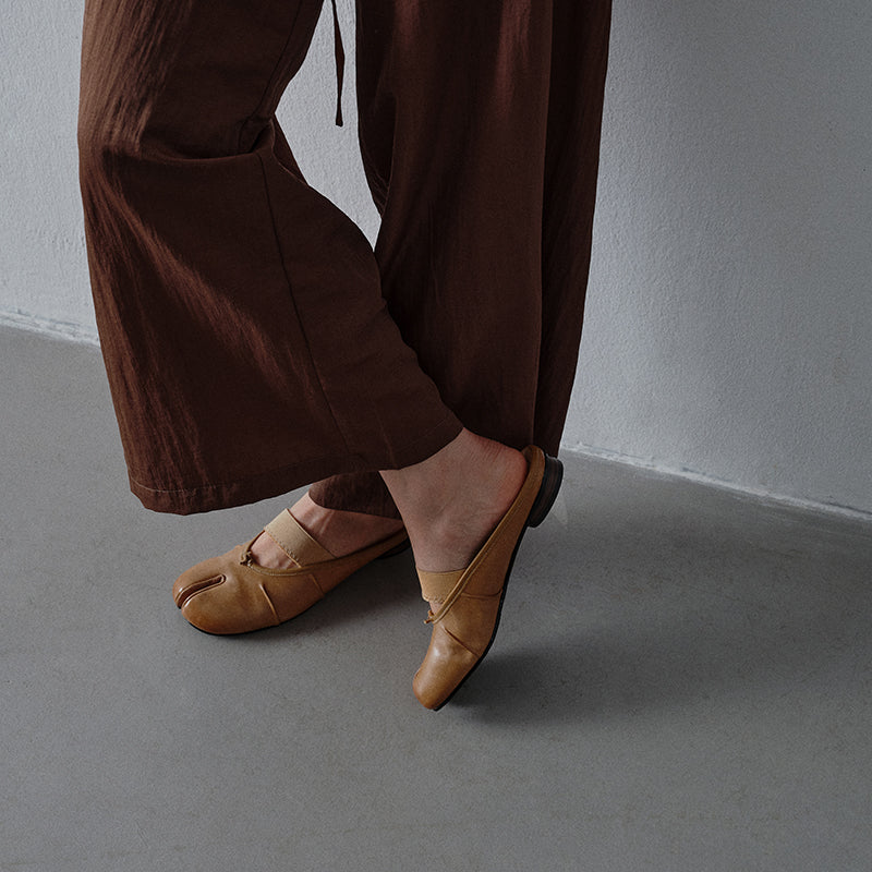 Women's Premium Washed Full Grain Leather Split-Toe Tabi Mules, Elastic Strap Ballet Flats