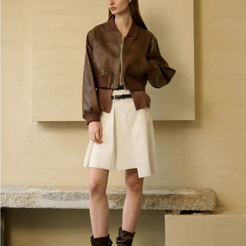 Stylish Zippered Leather Jacket With A Retro Biker-inspired Design And Long Sleeves