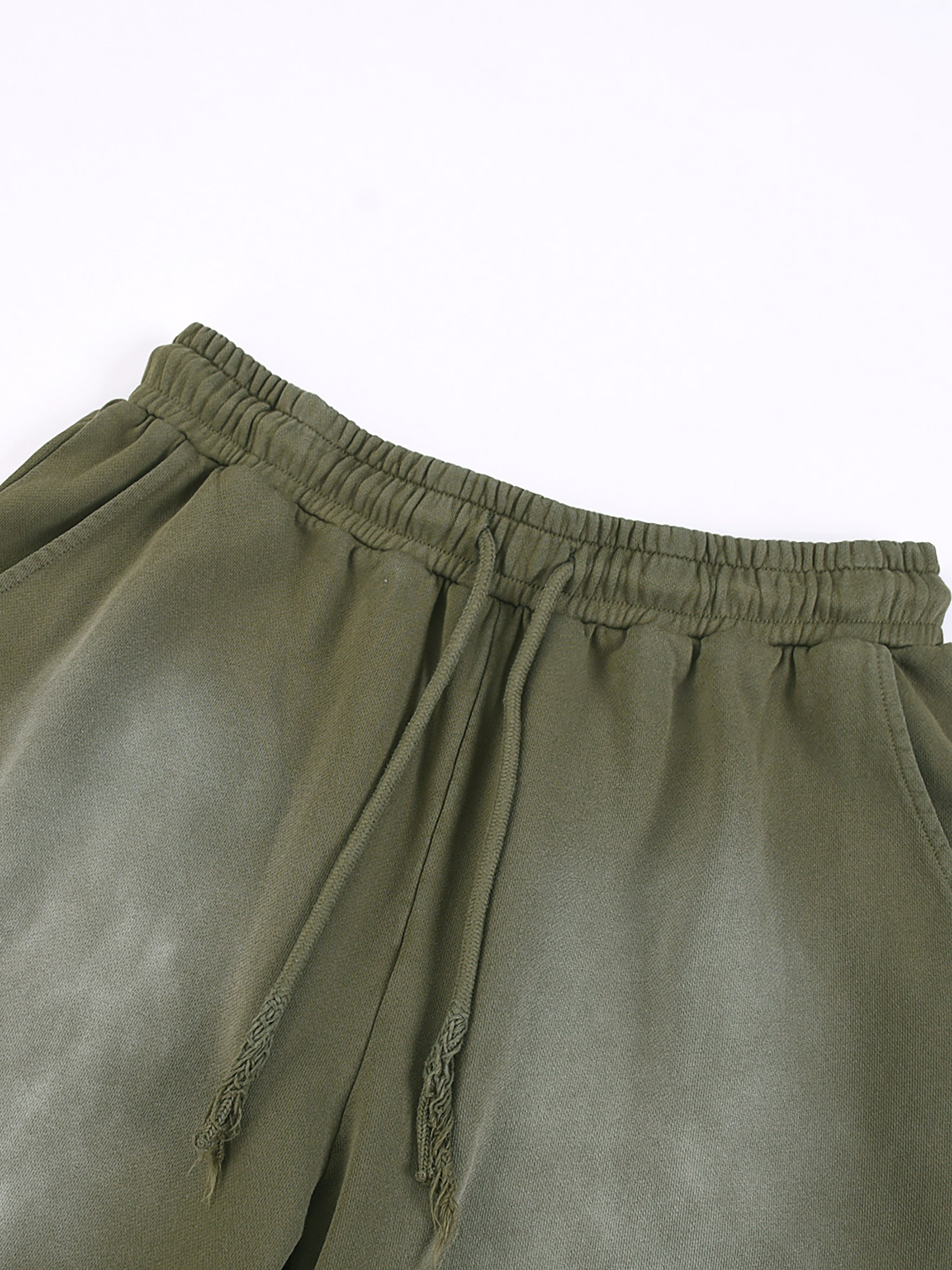 Rectangle Patch Monkey Washed Shorts