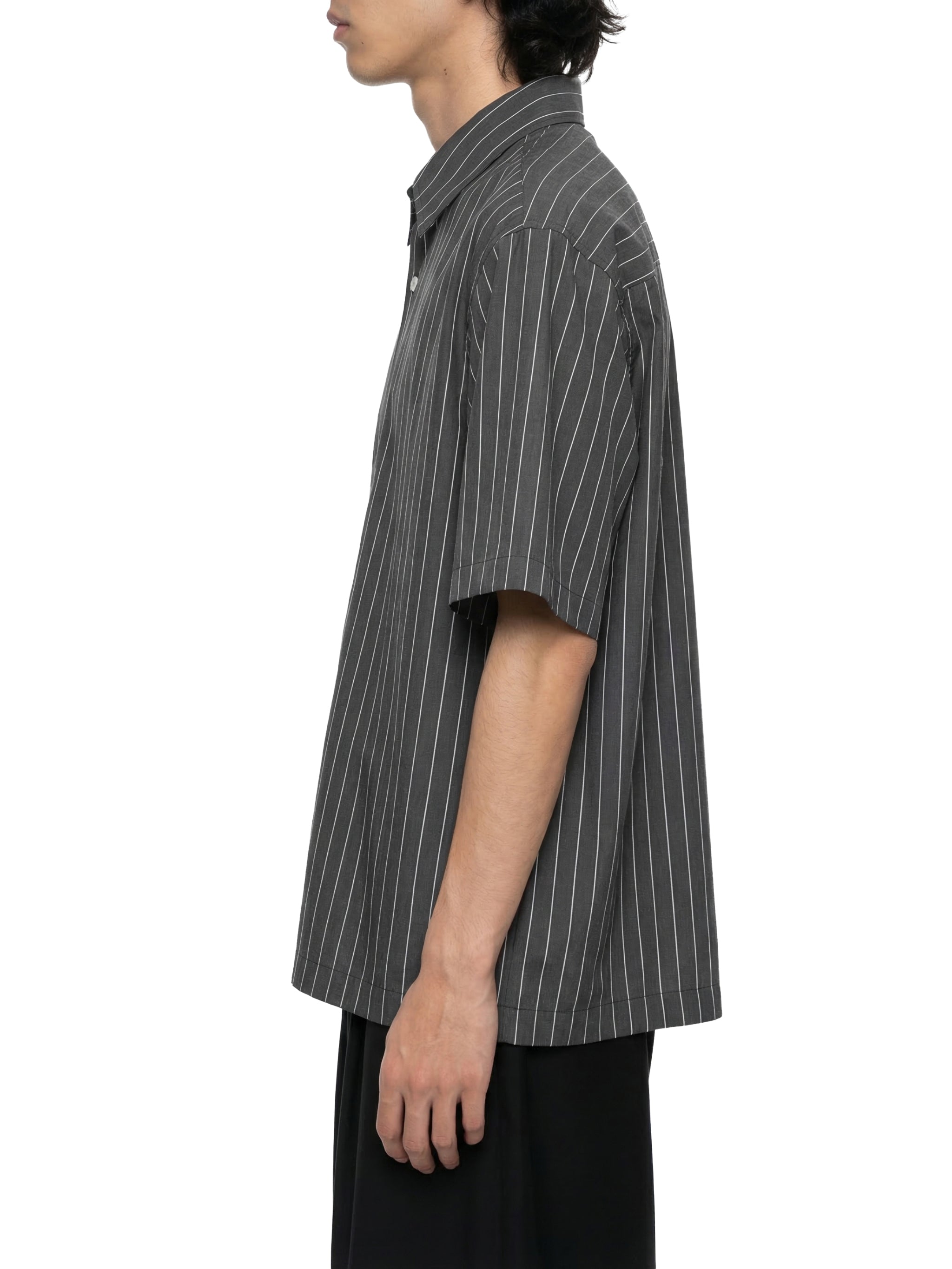 Unisex Striped Boxy Button-Up Shirt – Oversized Casual Streetwear Shirt