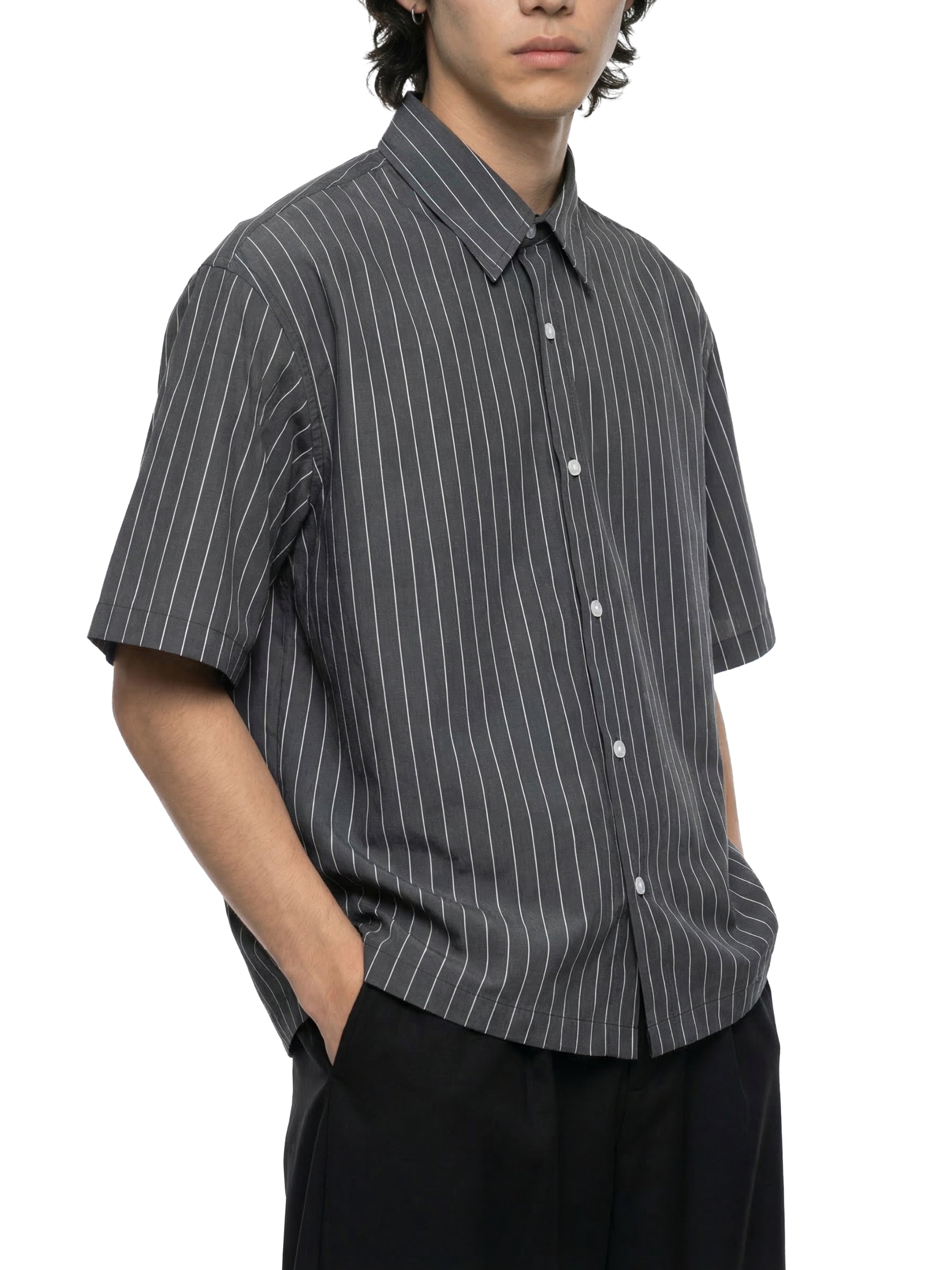 Unisex Striped Boxy Button-Up Shirt – Oversized Casual Streetwear Shirt