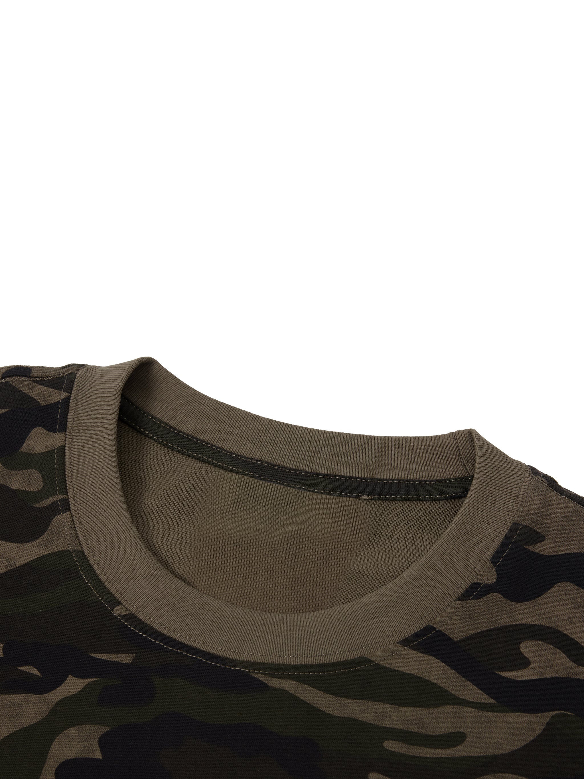 Unisex Camo Boxy T-Shirt – Oversized Camouflage Streetwear Tee