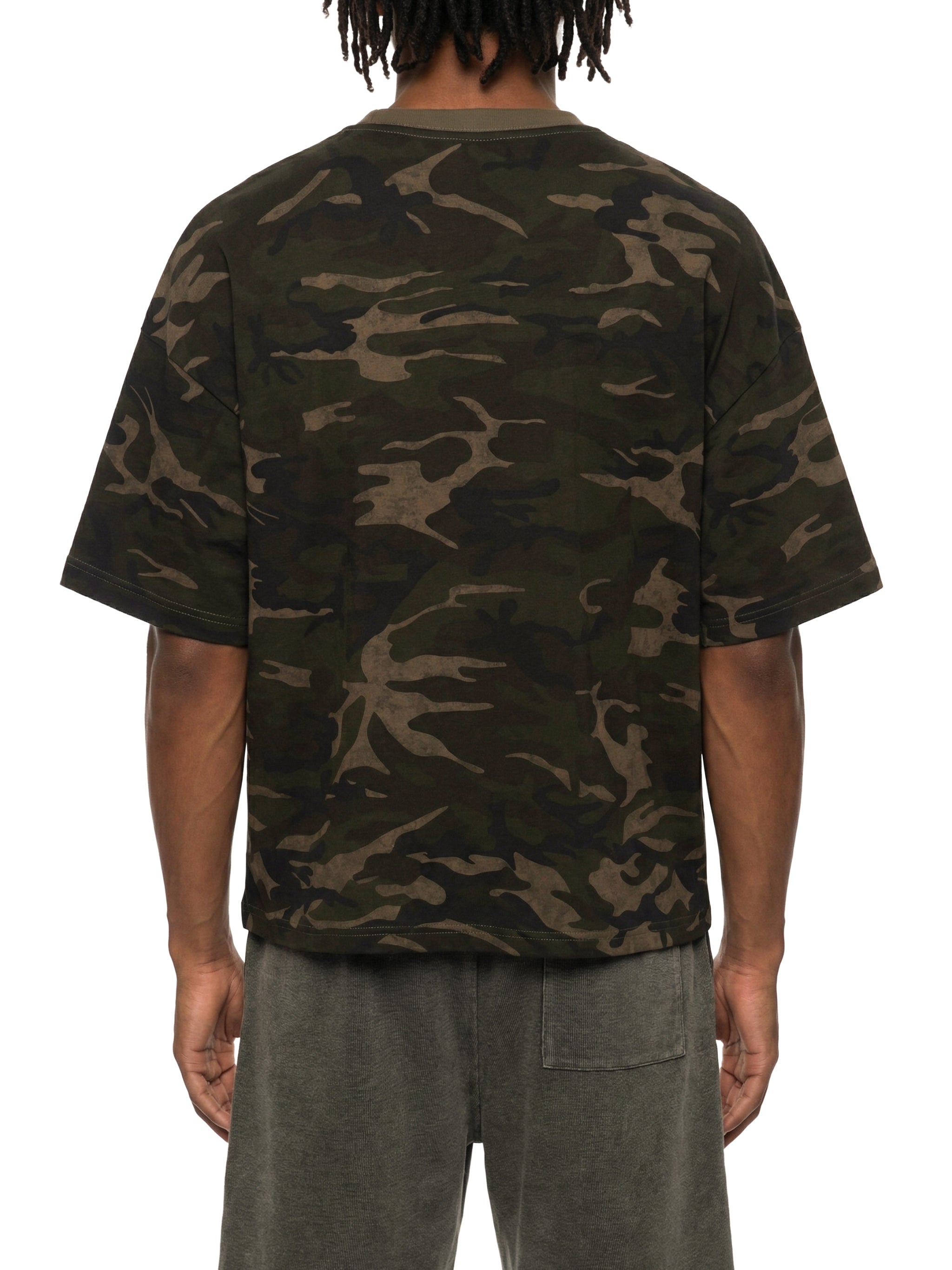 Unisex Camo Boxy T-Shirt – Oversized Camouflage Streetwear Tee