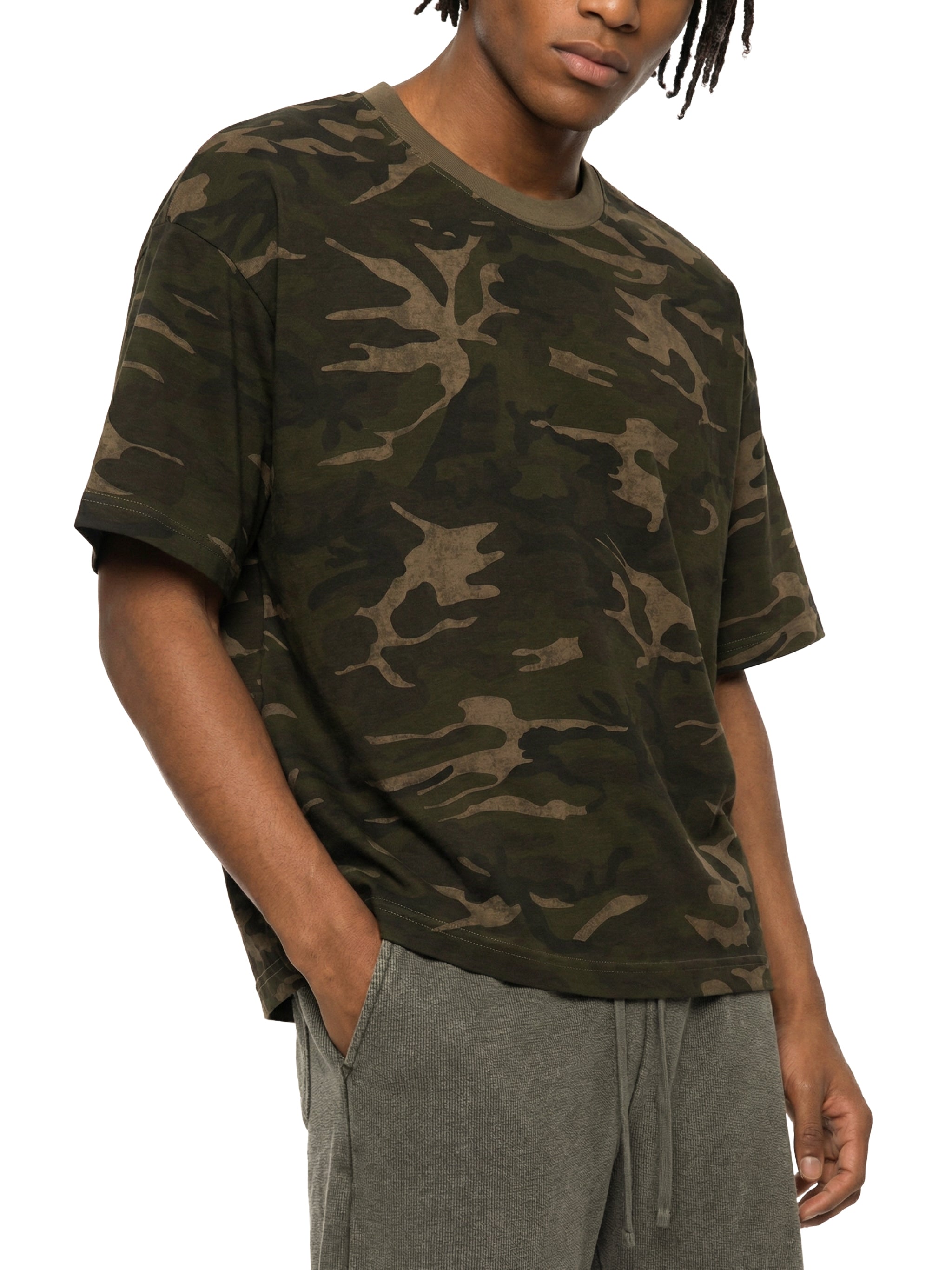Unisex Camo Boxy T-Shirt – Oversized Camouflage Streetwear Tee