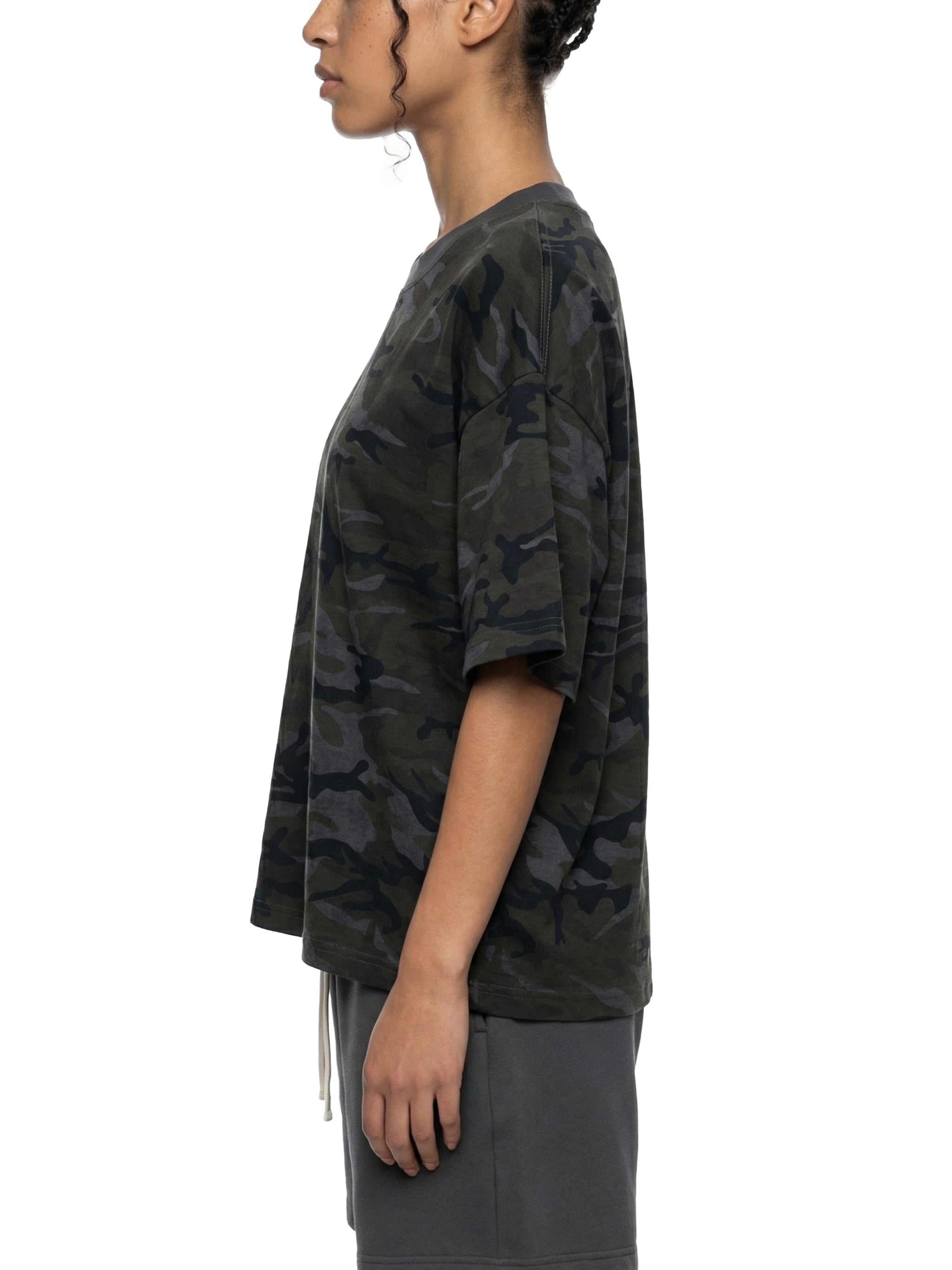 Unisex Camo Boxy T-Shirt – Oversized Camouflage Streetwear Tee