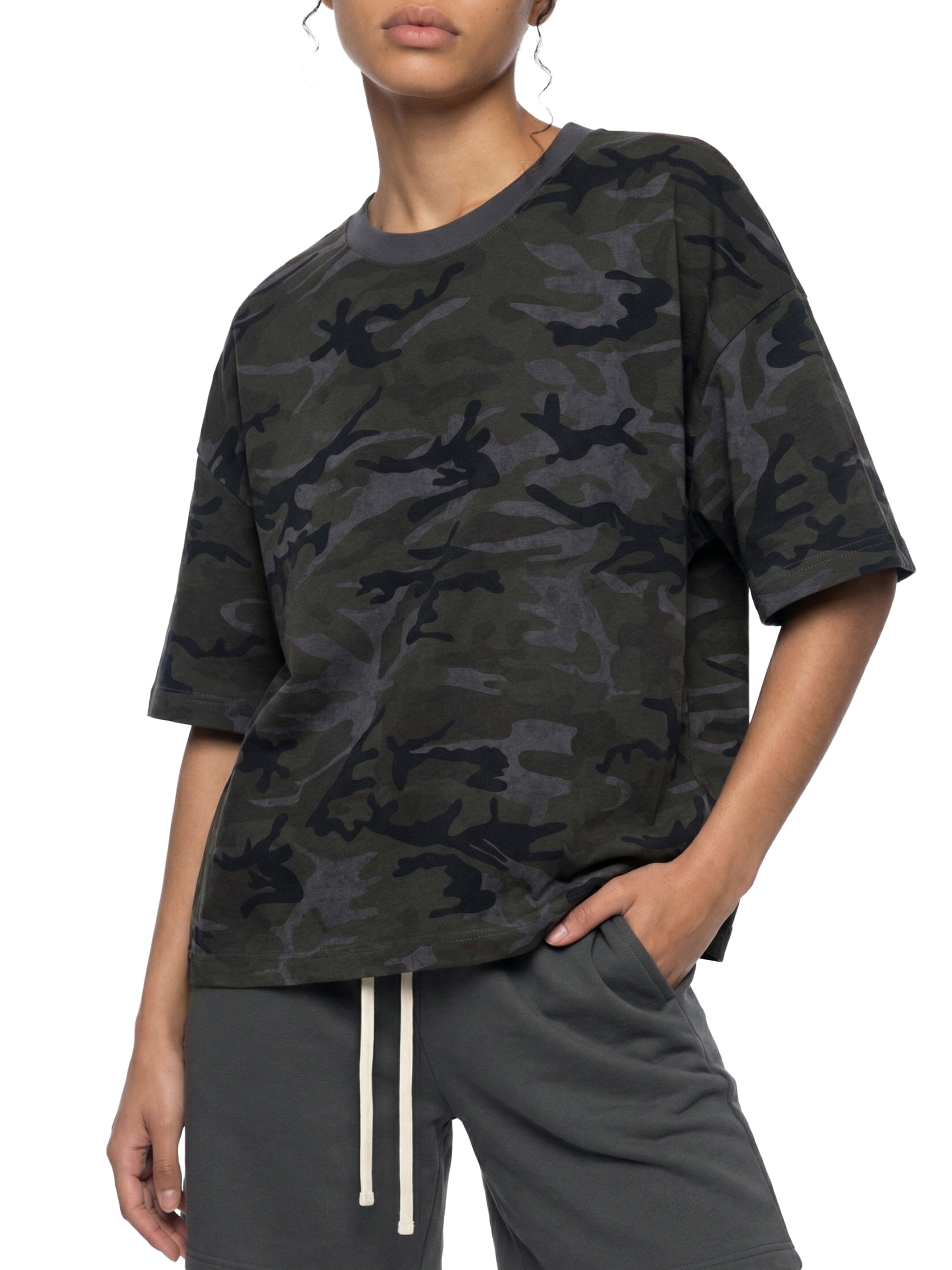 Unisex Camo Boxy T-Shirt – Oversized Camouflage Streetwear Tee