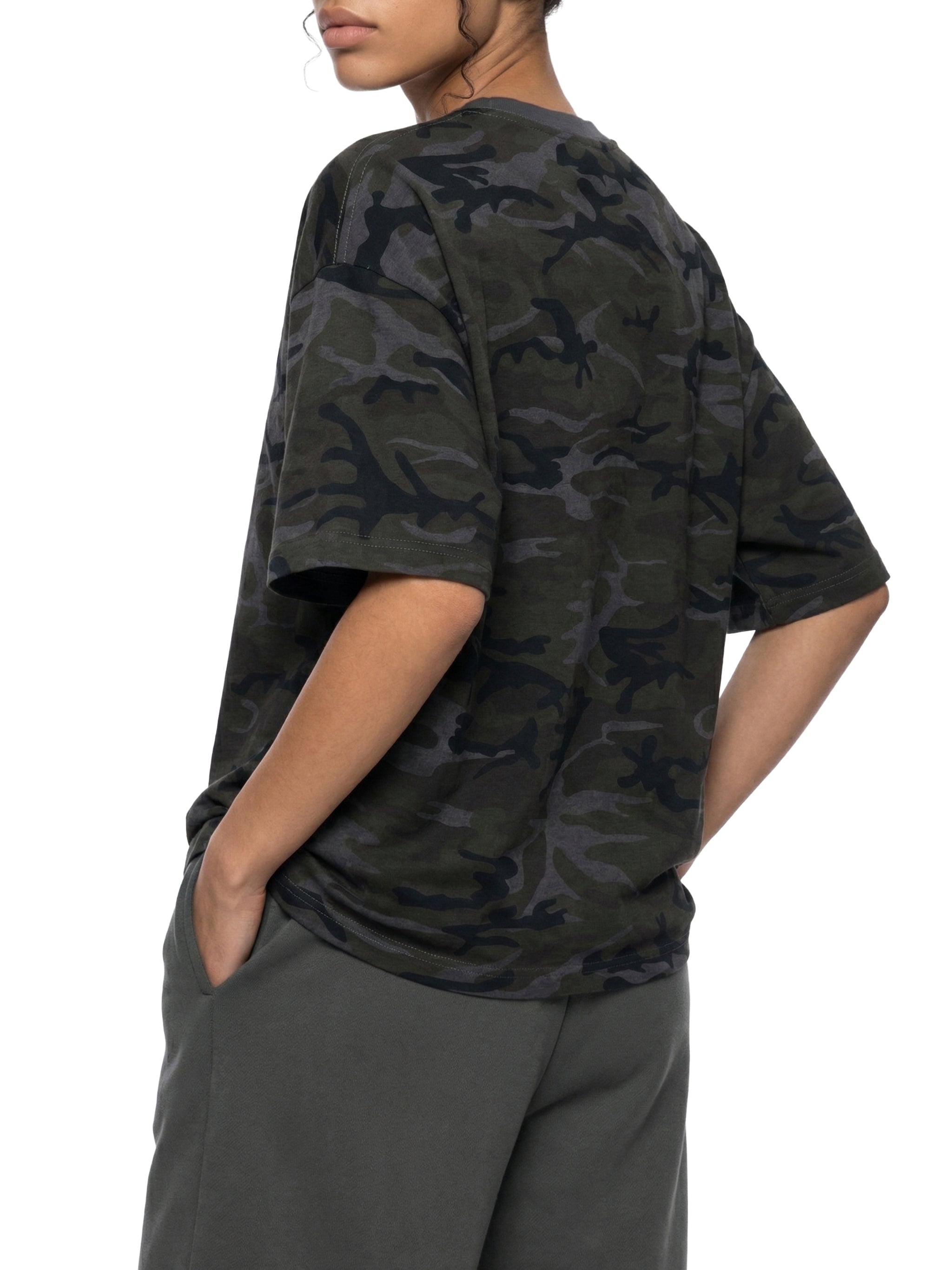Unisex Camo Boxy T-Shirt – Oversized Camouflage Streetwear Tee
