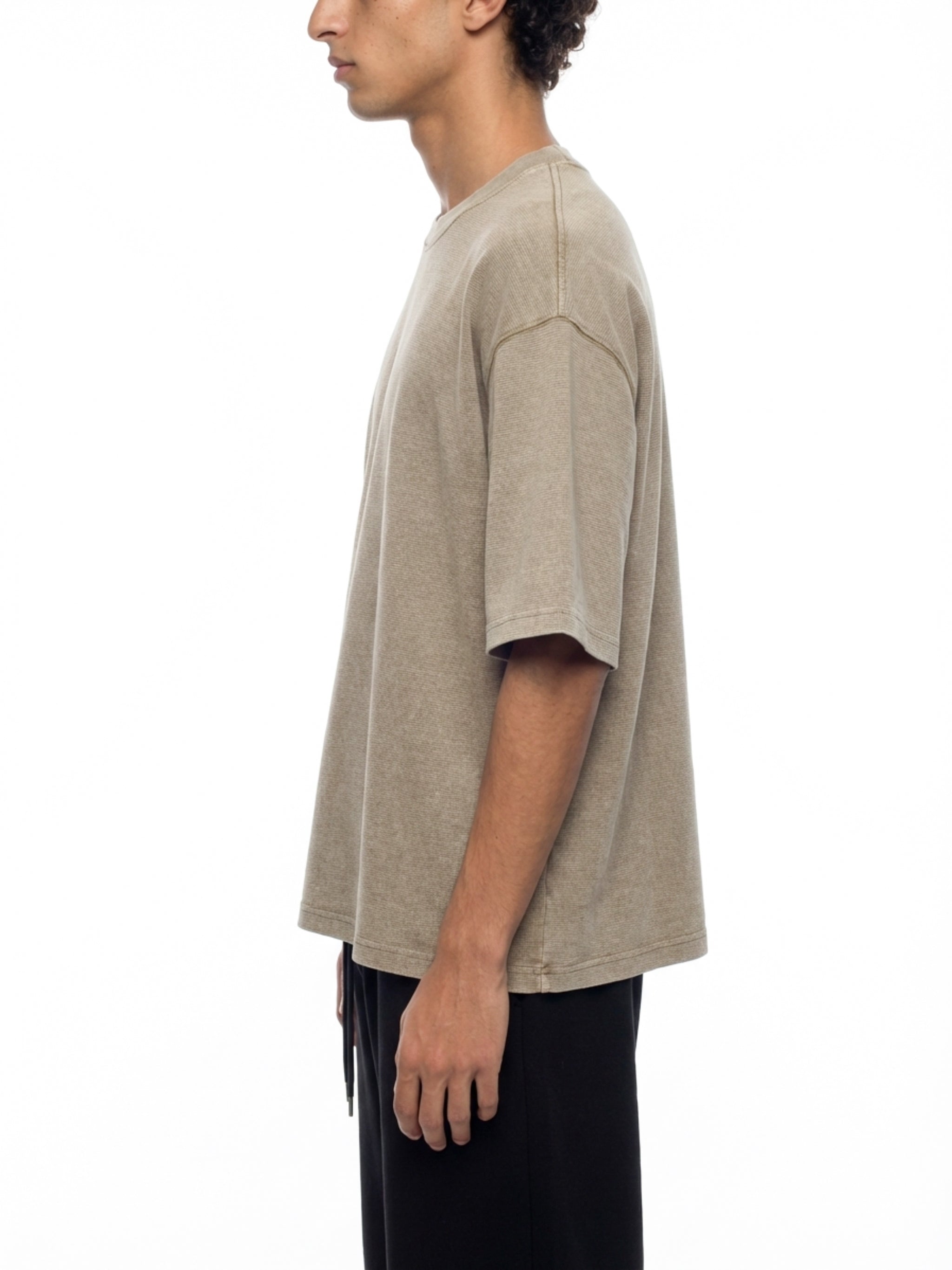 Unisex Mineral Wash Waffle Boxy T-Shirt – Oversized Textured Streetwear Tee