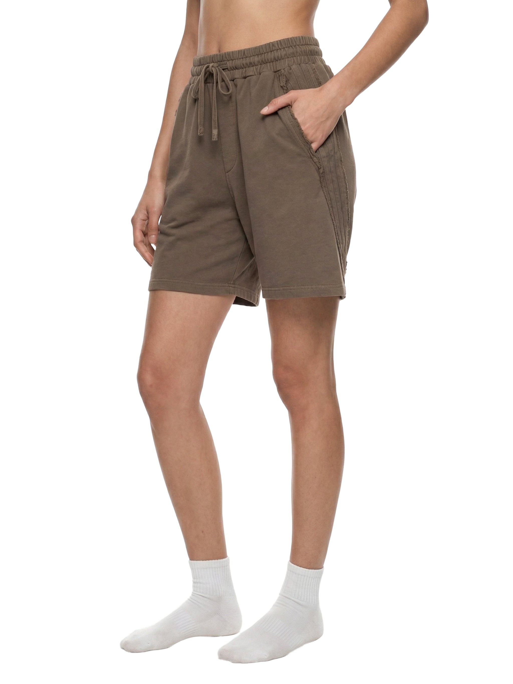 Unisex Vintage Wash Raw Edge Shorts – Oversized Streetwear Sweat Shorts
