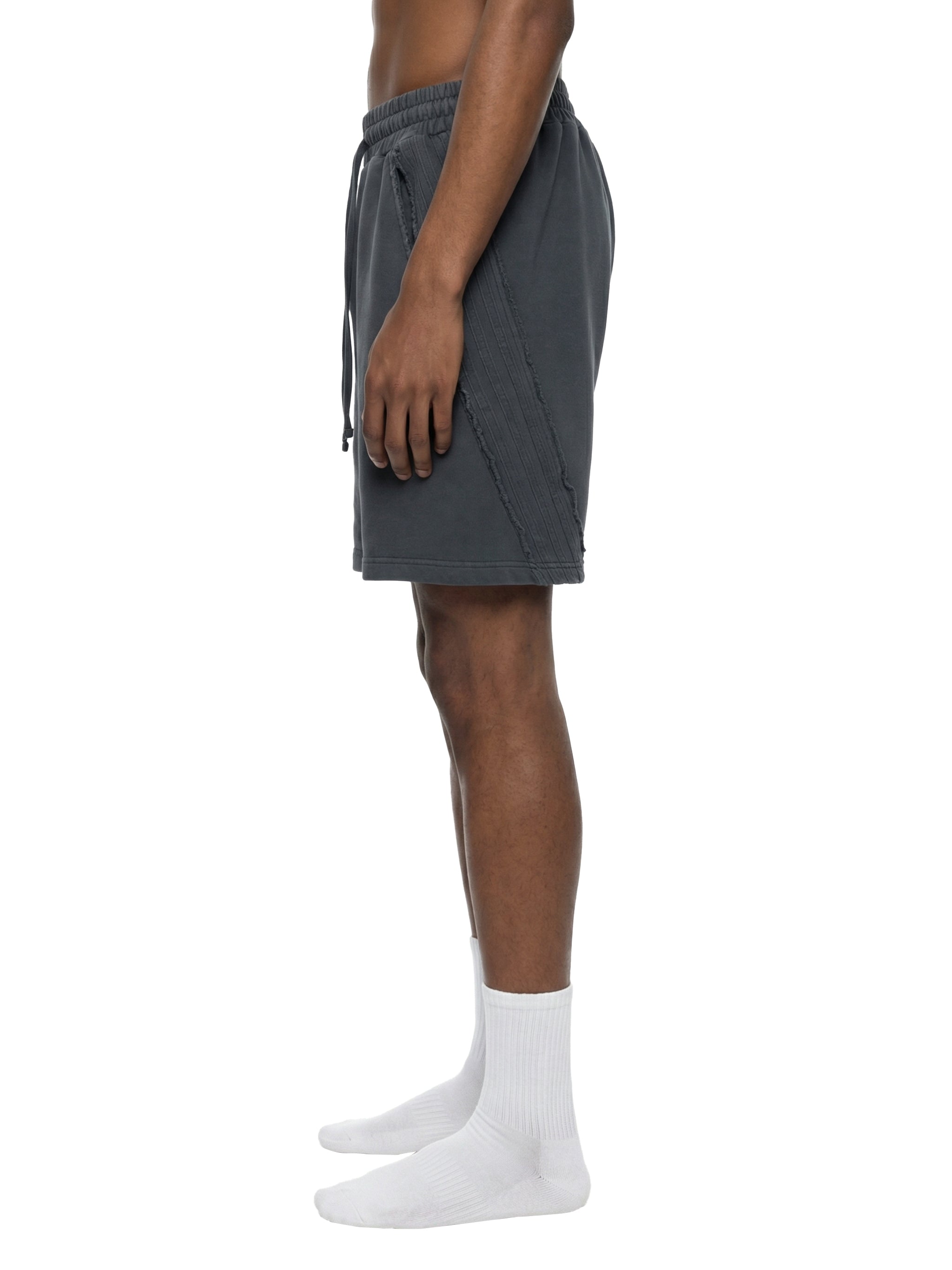 Unisex Vintage Wash Raw Edge Shorts – Oversized Streetwear Sweat Shorts