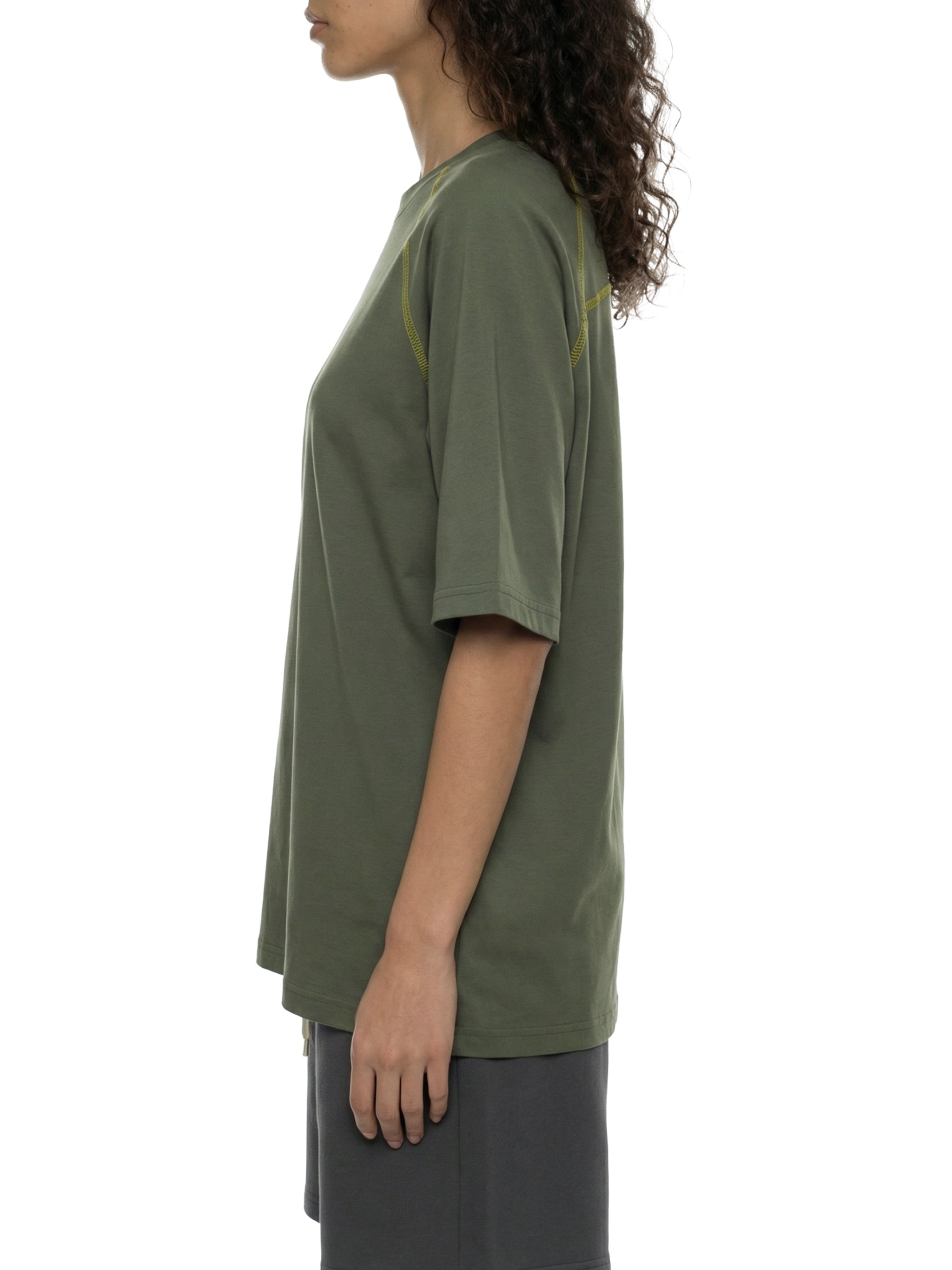 Unisex Contrast Stitch Raglan T-Shirt – Oversized Streetwear Tee