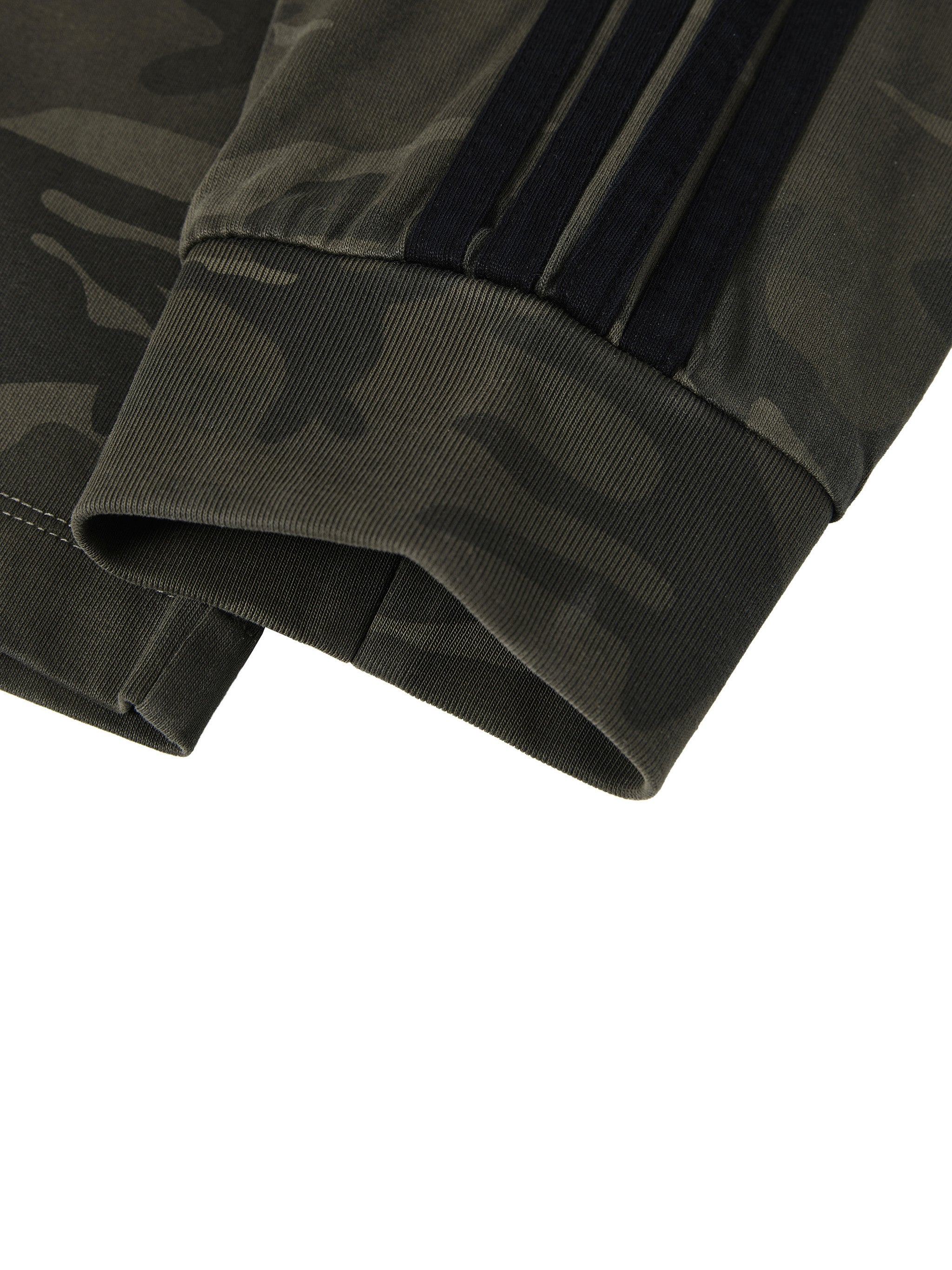 Unisex Camo Loose Long Sleeve T-Shirt – Oversized Streetwear Tee