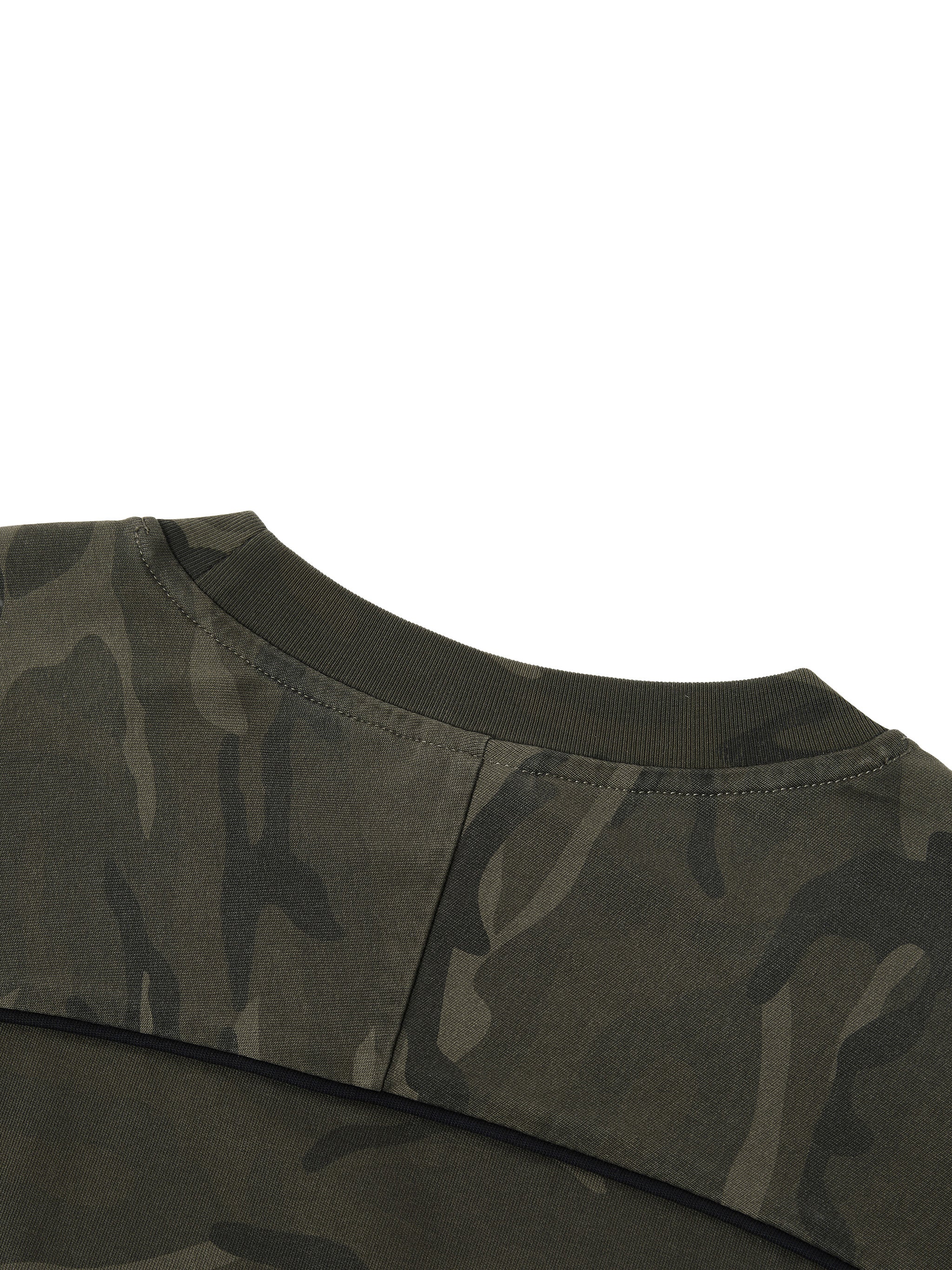 Unisex Camo Loose Long Sleeve T-Shirt – Oversized Streetwear Tee