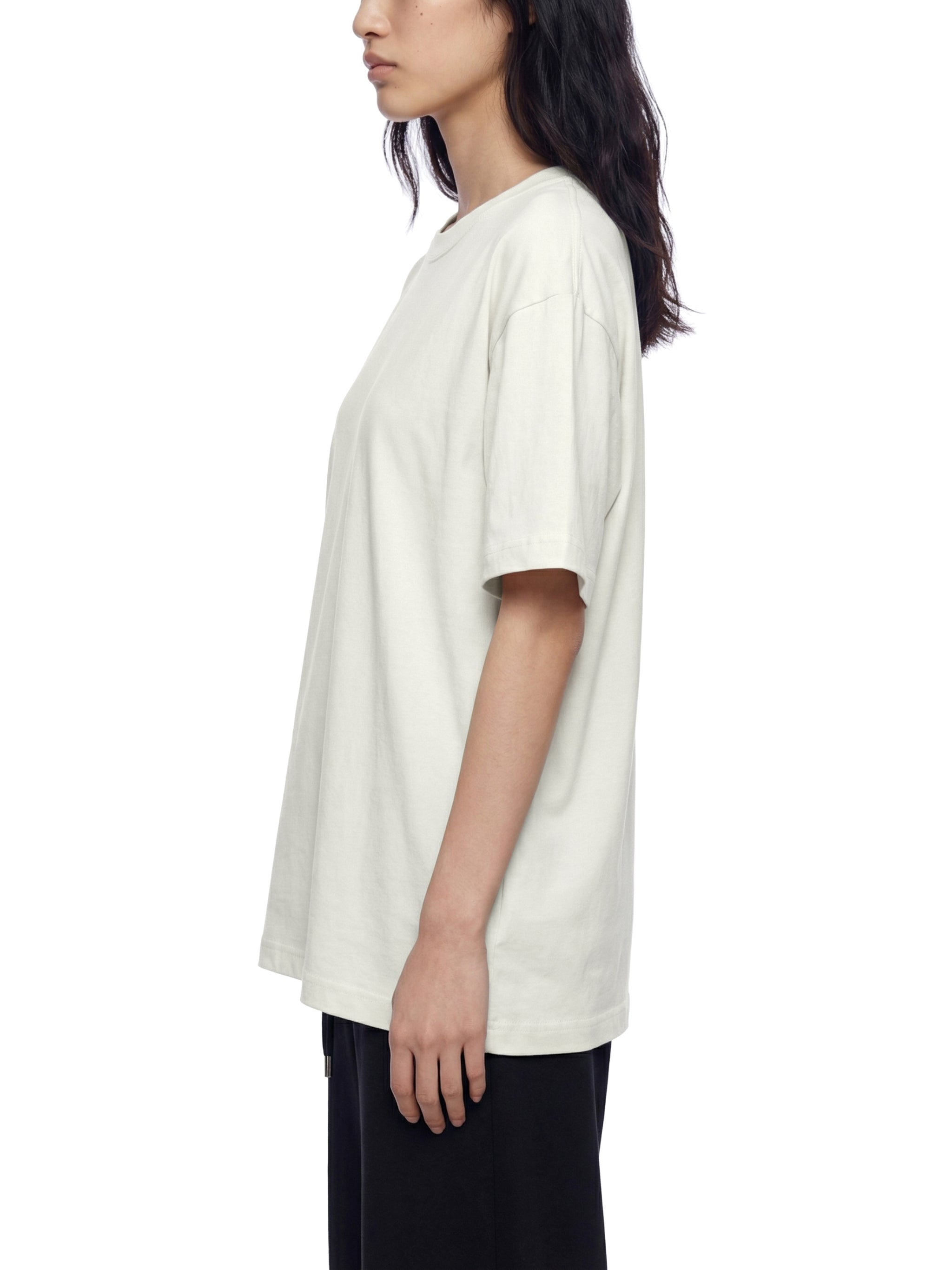 Unisex Loose Drop Shoulder T-Shirt – Oversized Premium Streetwear Tee