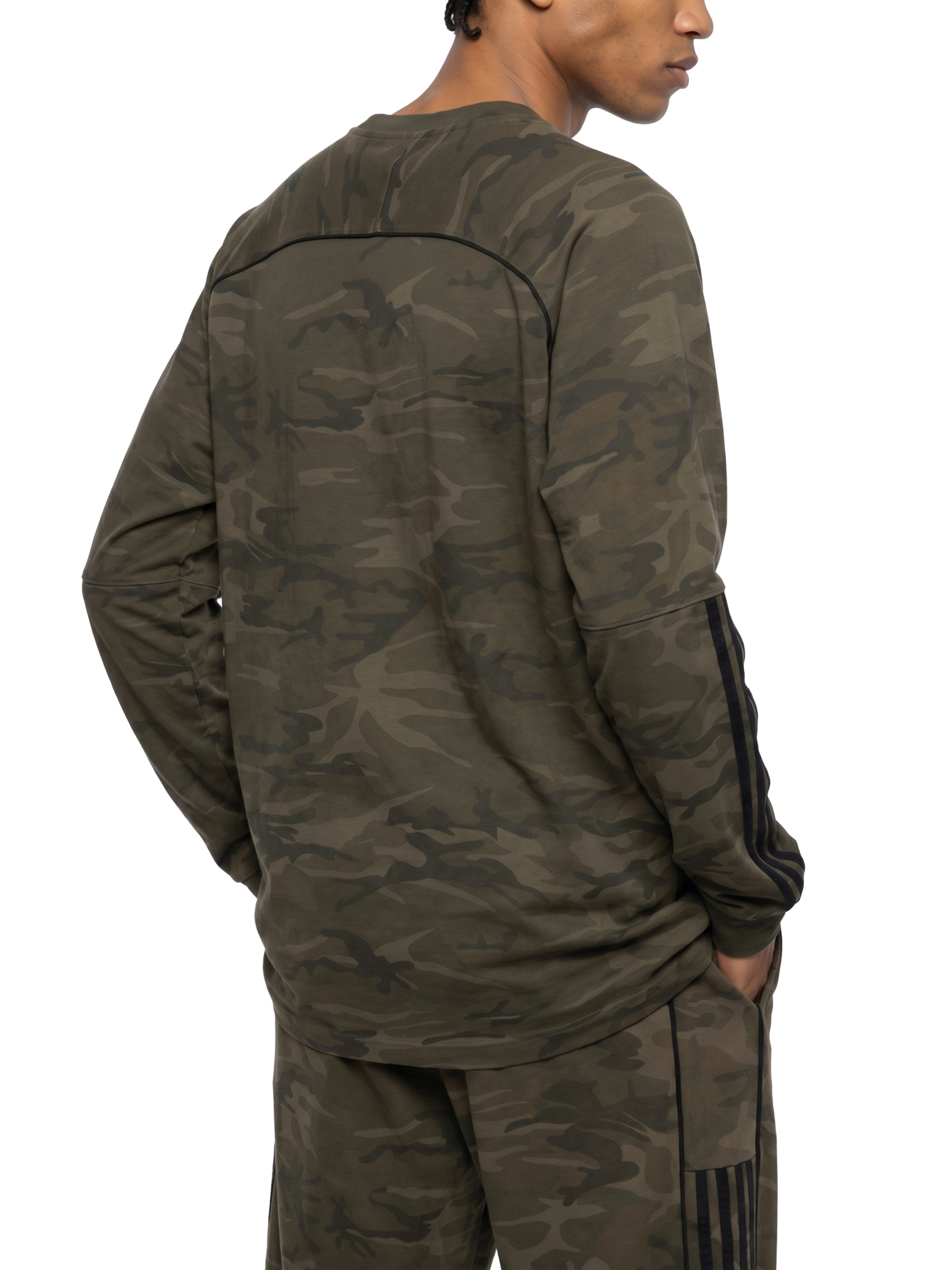 Unisex Camo Loose Long Sleeve T-Shirt – Oversized Streetwear Tee