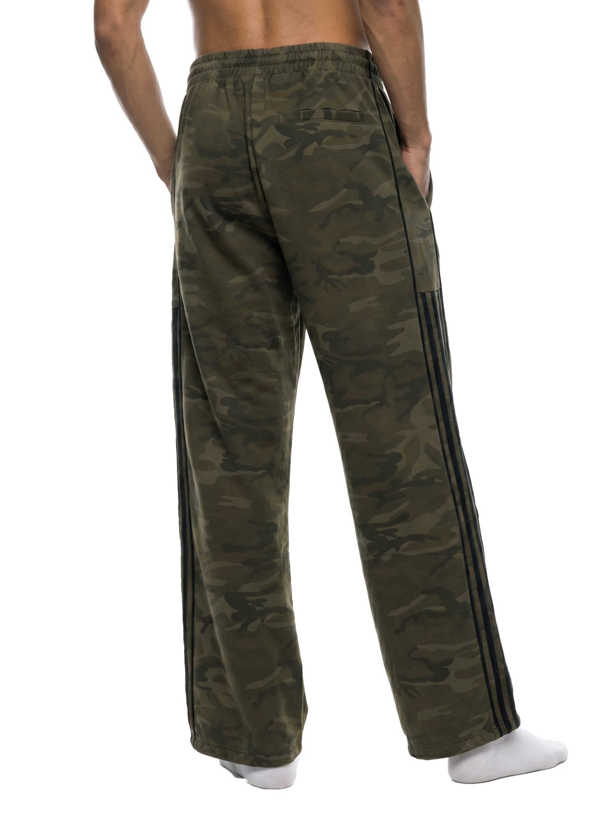Unisex Camo Wide Leg Sweatpants – Oversized Streetwear Lounge Pants