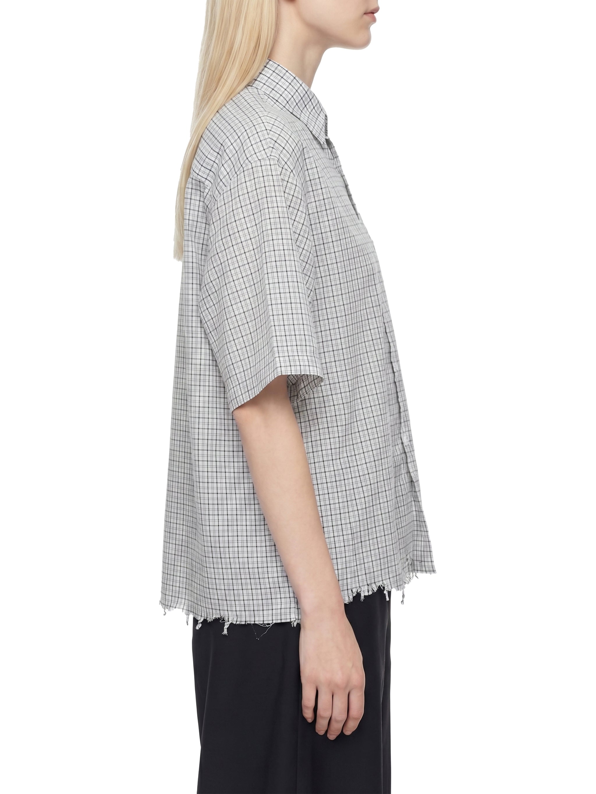Unisex Distressed Plaid Boxy Shirt – Oversized Vintage Streetwear Flannel