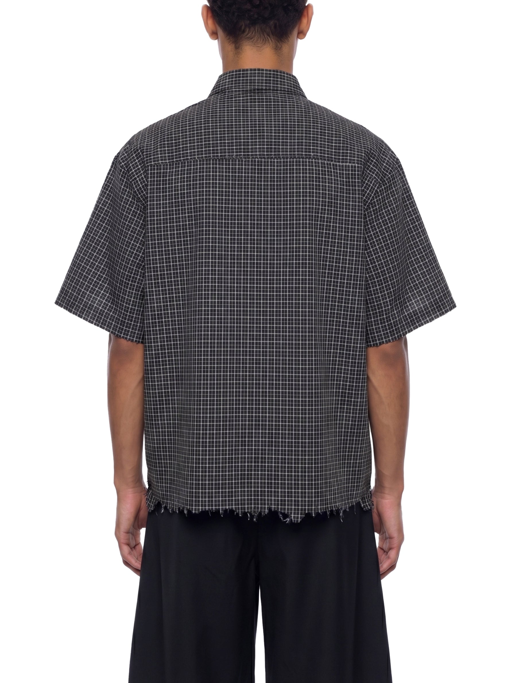 Unisex Distressed Plaid Boxy Shirt – Oversized Vintage Streetwear Flannel