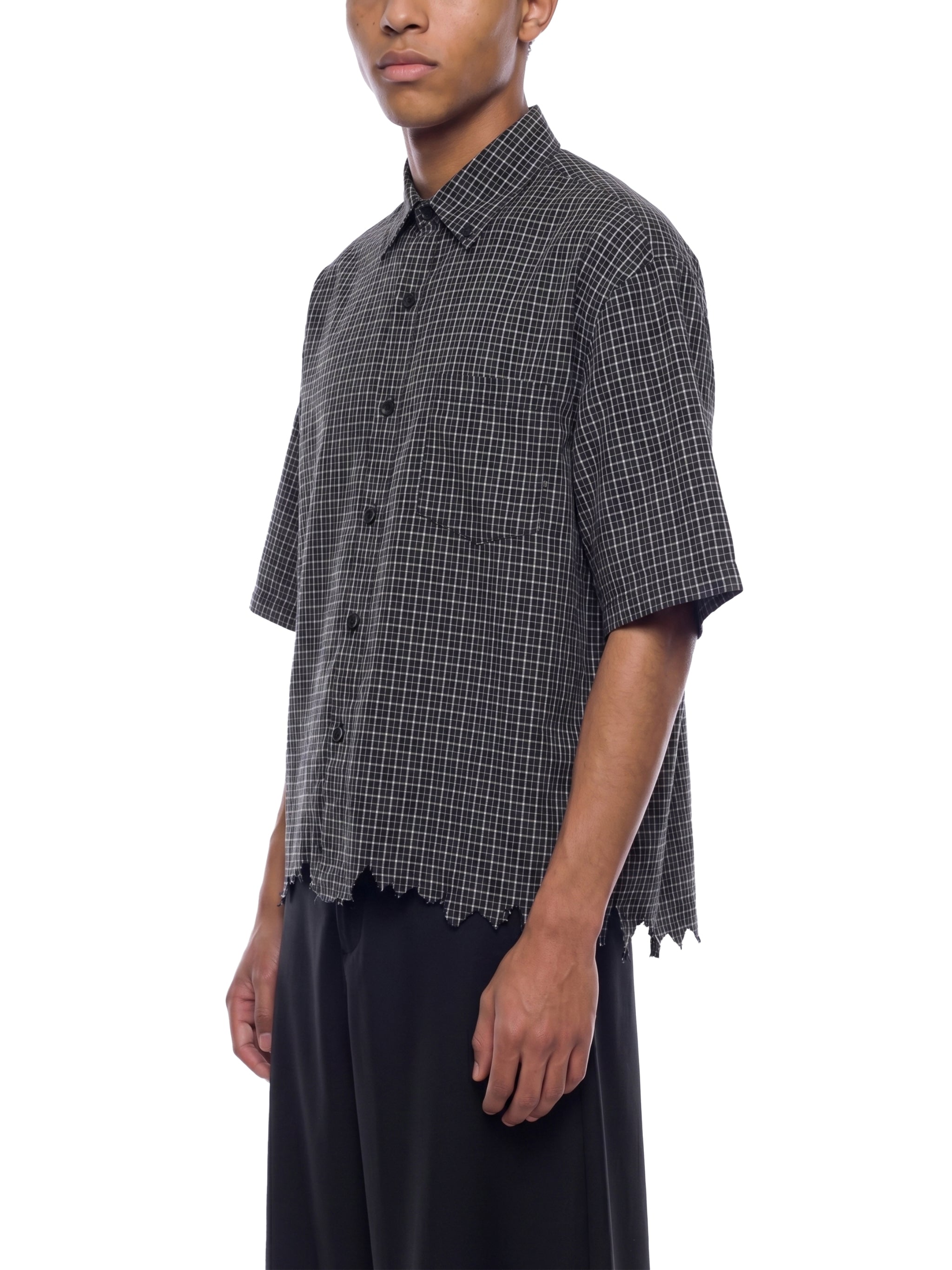 Unisex Distressed Plaid Boxy Shirt – Oversized Vintage Streetwear Flannel