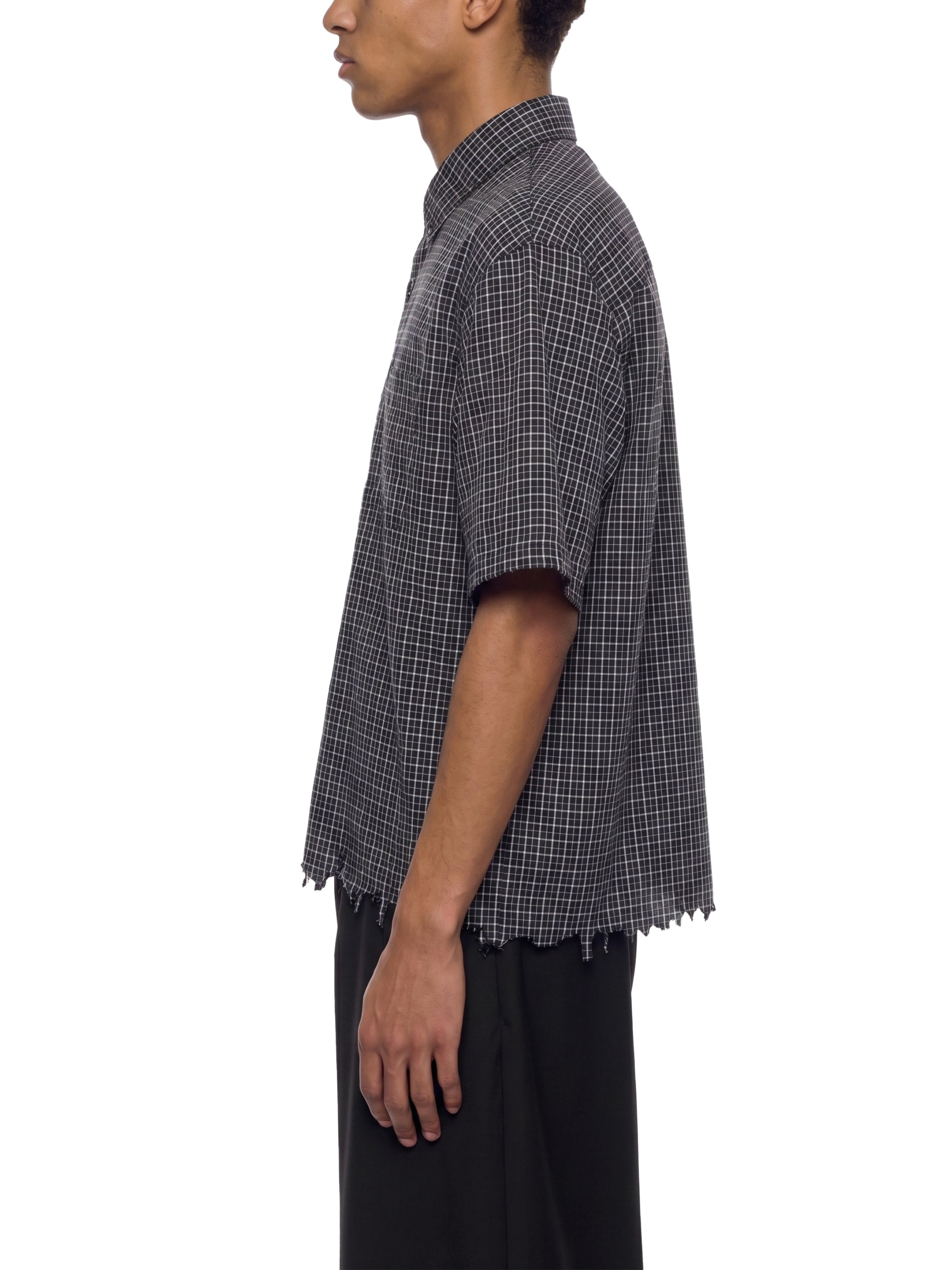 Unisex Distressed Plaid Boxy Shirt – Oversized Vintage Streetwear Flannel