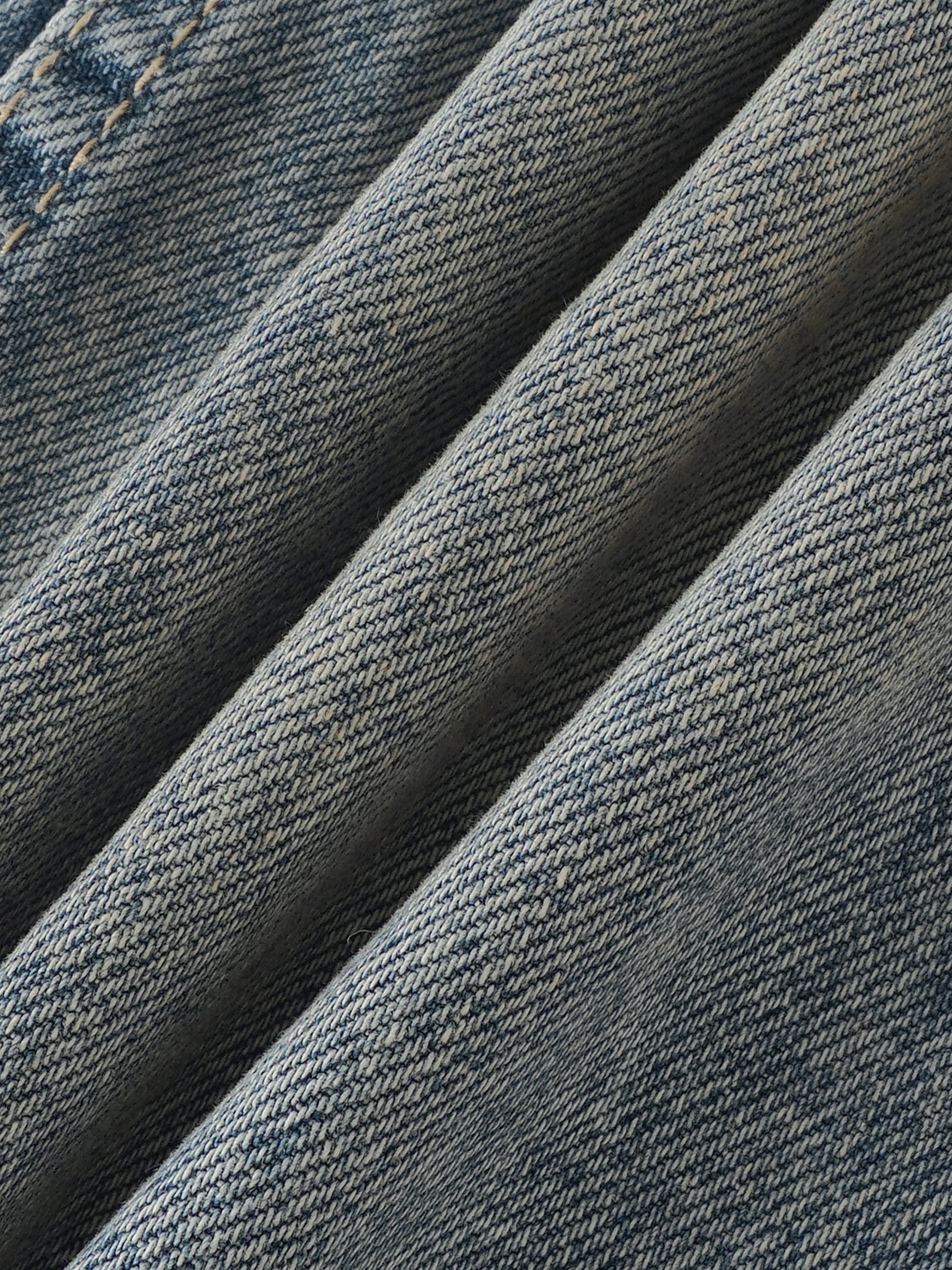 Men's Distressed Barrel Leg Jeans – Relaxed Fit Premium Denim Pants