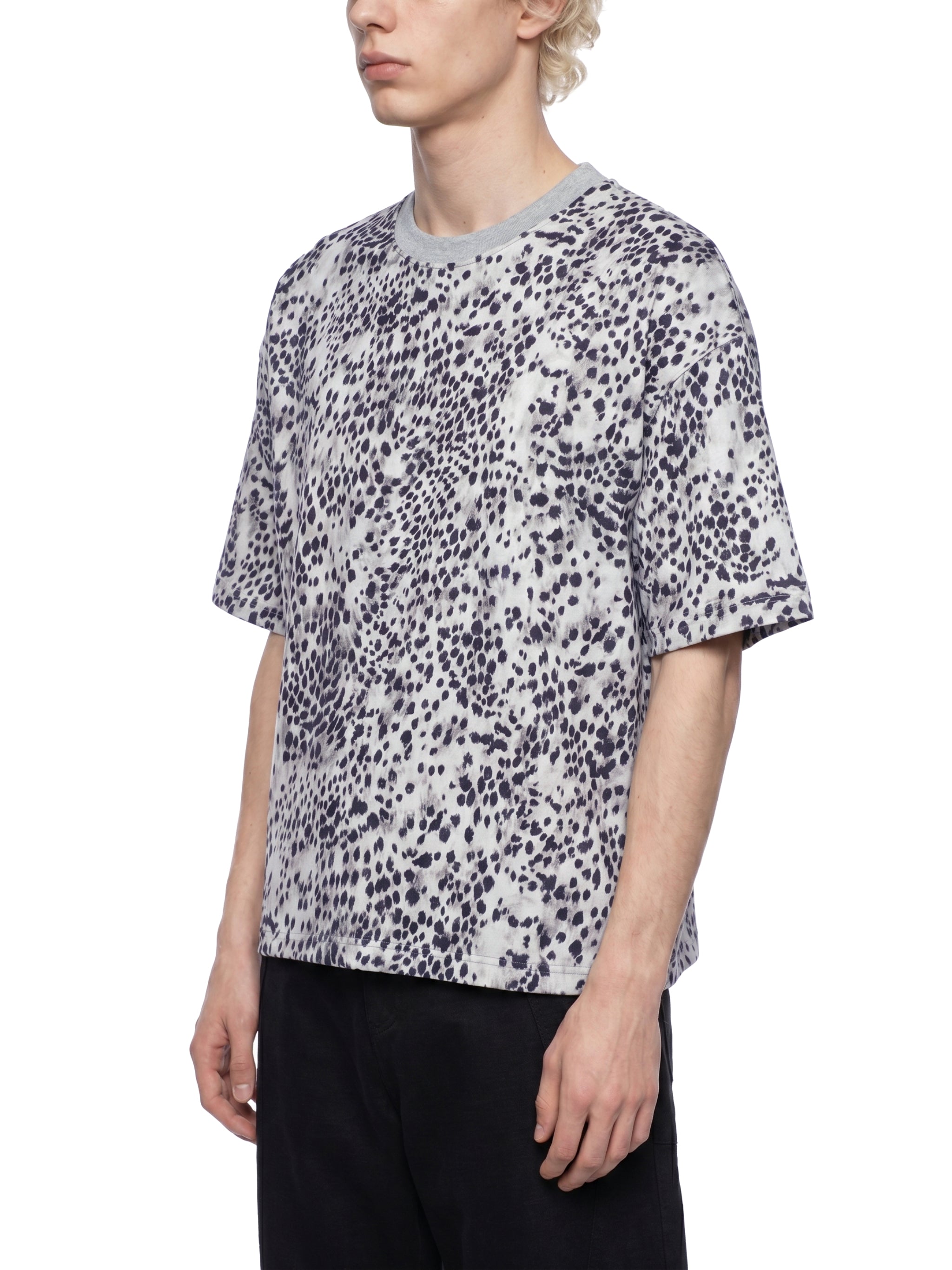 Unisex Leopard Print Boxy T-Shirt – Oversized Premium Streetwear Tee