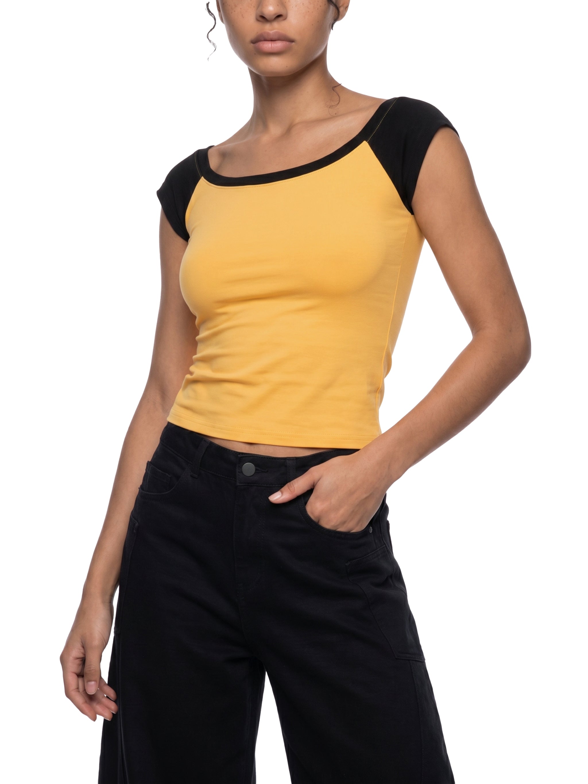 Women's Off-the-Shoulder Crop T-Shirt – Slim Fit Casual Fashion Top