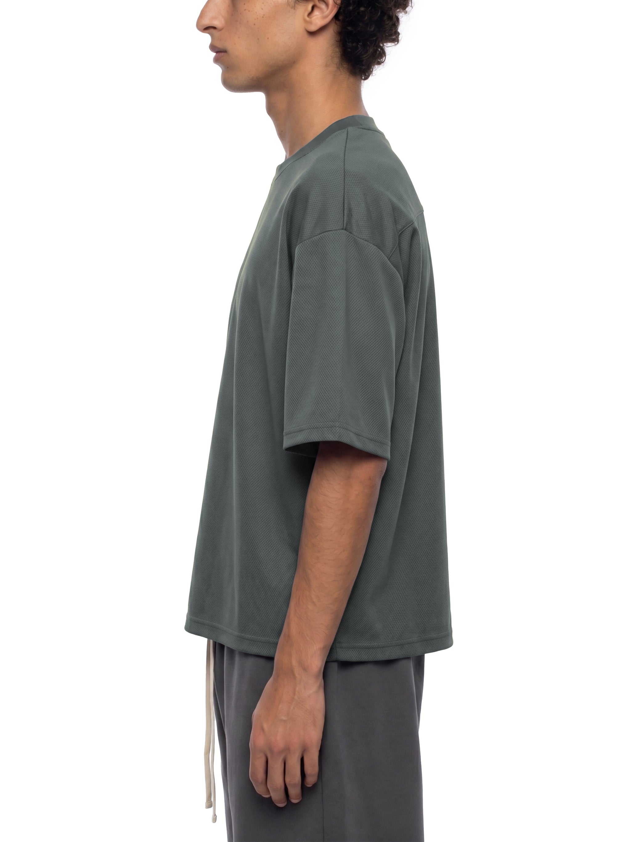 Unisex Boxy Mesh Crewneck T-Shirt – Oversized Breathable Streetwear Tee