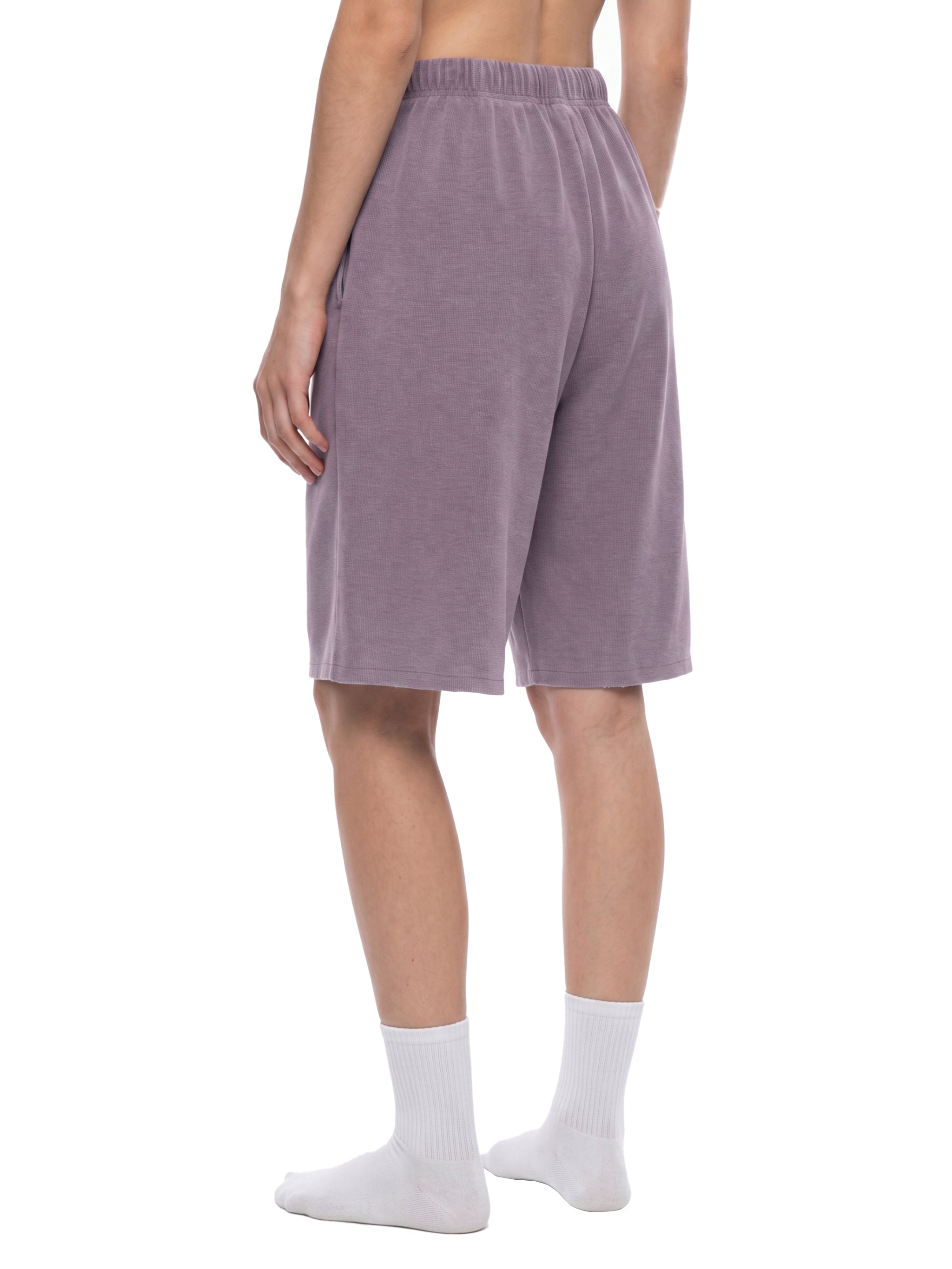Unisex Vintage Wash Sunfade Waffle Raw Hem Shorts – Oversized Retro Streetwear Shorts