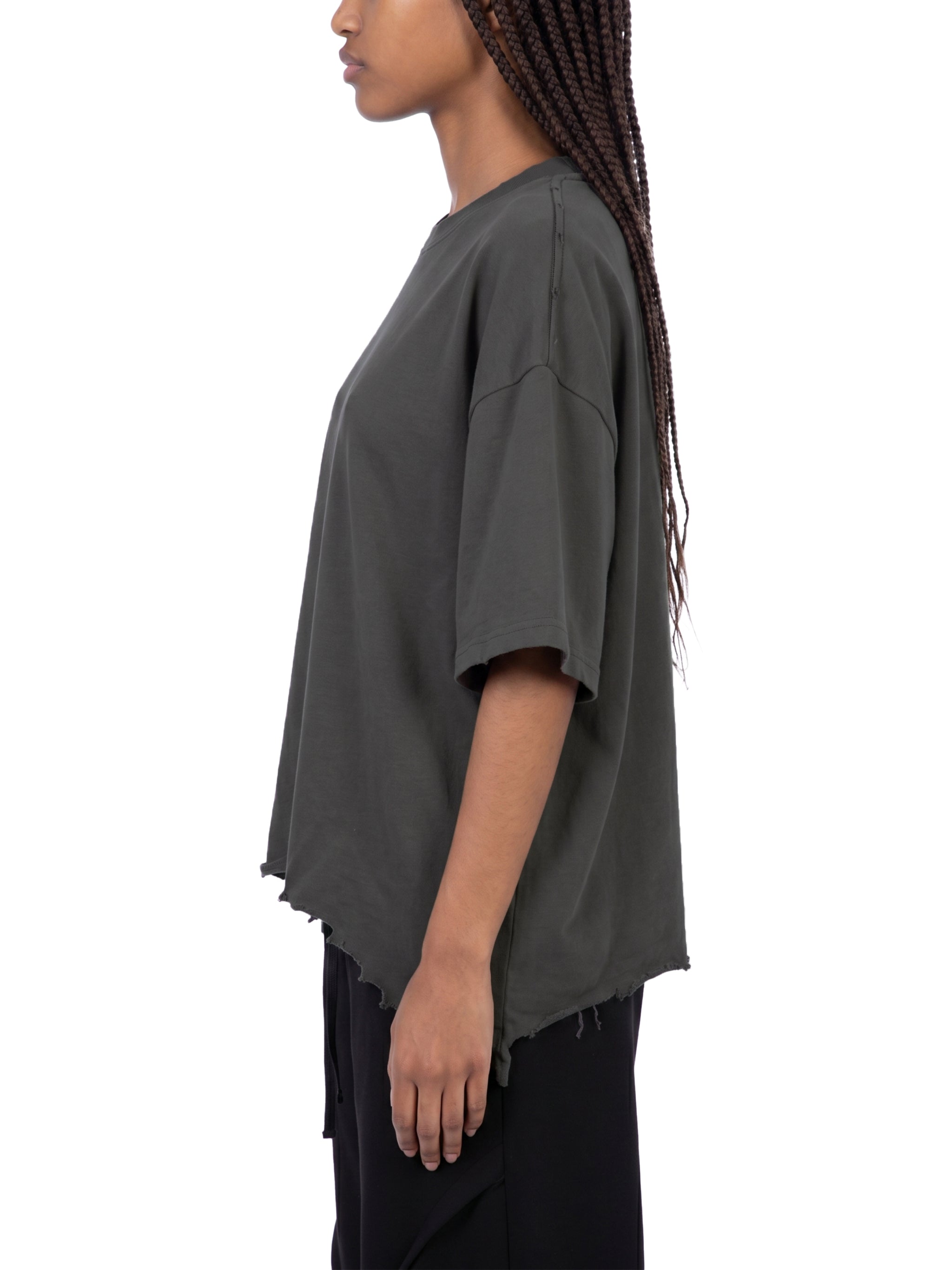 Unisex Vintage Wash Distressed Hem T-Shirt – Oversized Boxy Retro Streetwear Tee