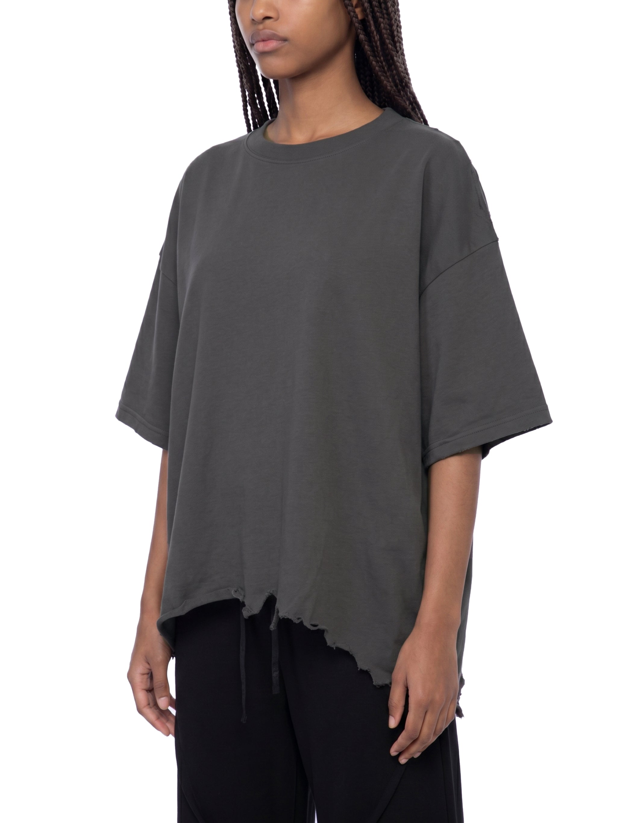 Unisex Vintage Wash Distressed Hem T-Shirt – Oversized Boxy Retro Streetwear Tee
