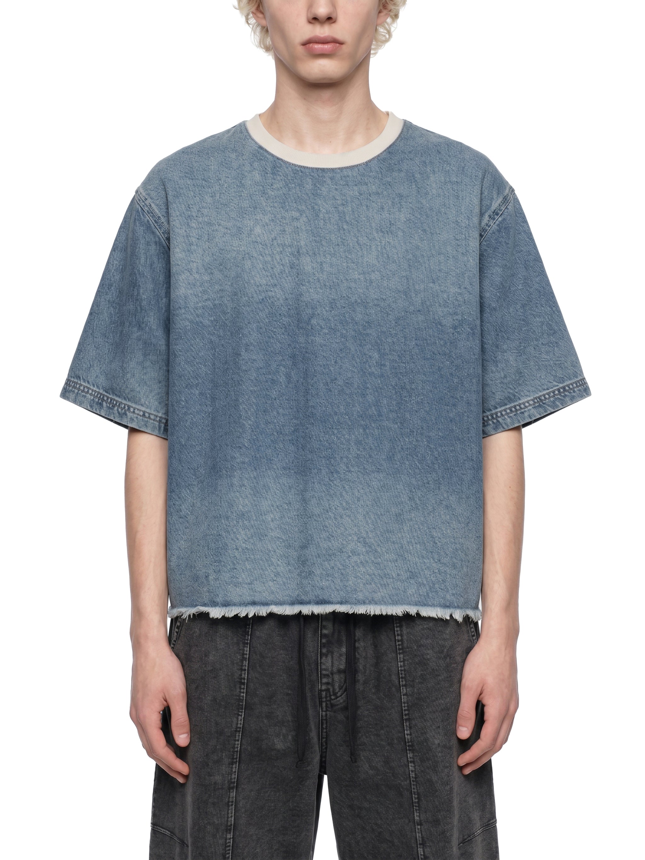 Unisex Vintage Wash Raw Hem Denim T-Shirt – Oversized Boxy Streetwear Denim Tee