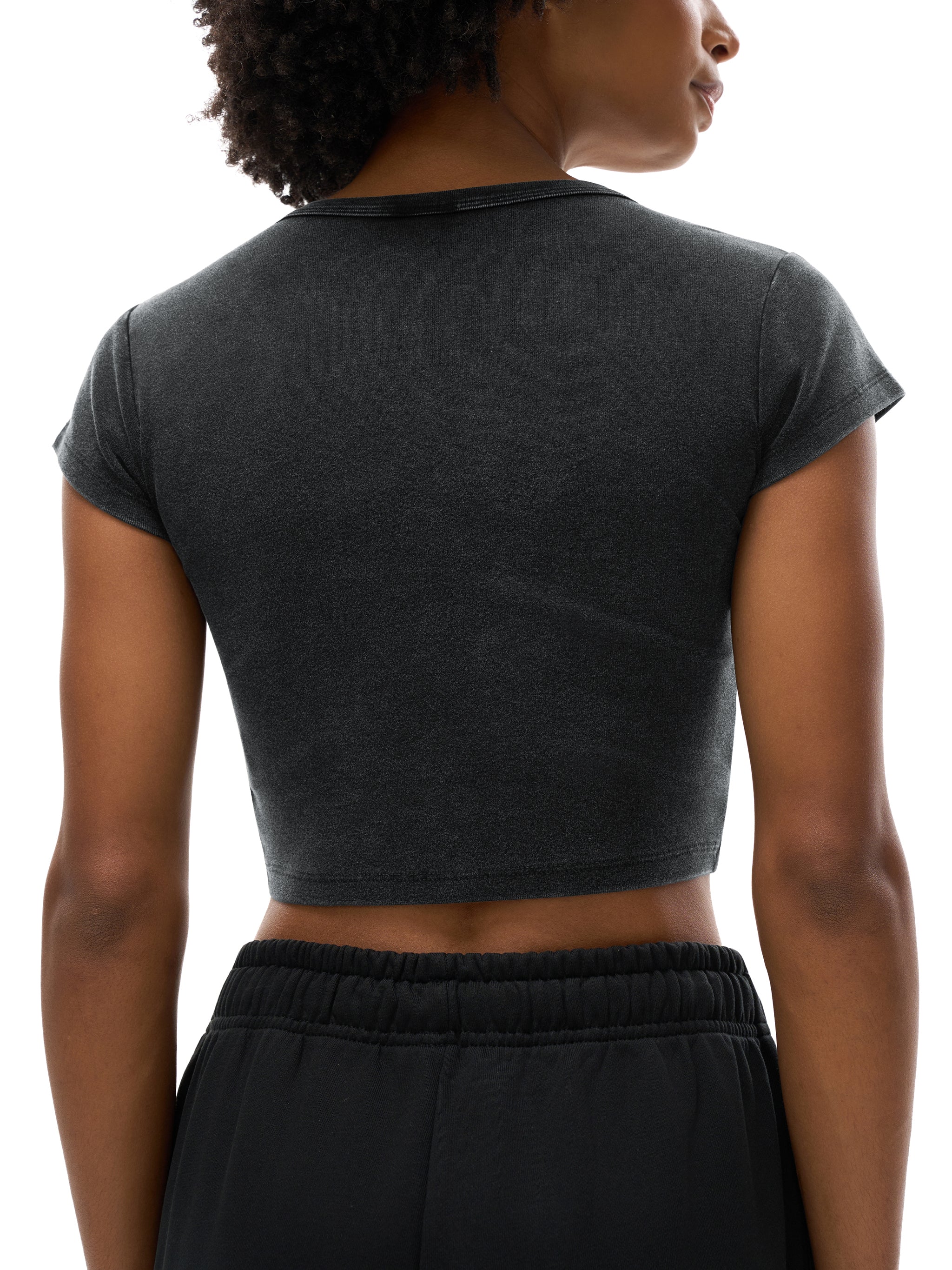 Women's Snow Washed Crop Top – Vintage Oversized Streetwear Tee